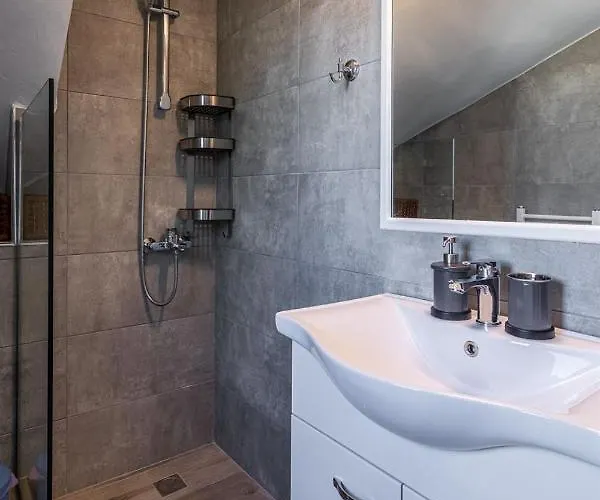 Mani Harmony Stone House אגיוס ניקולאוס