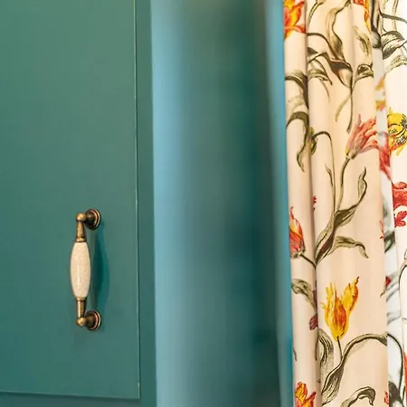 Mani Harmony Stone House Vila *