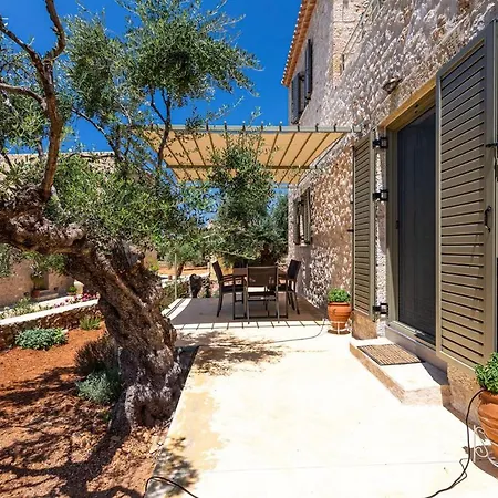 Mani Harmony Stone House