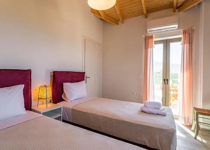 Mani Harmony Stone House *