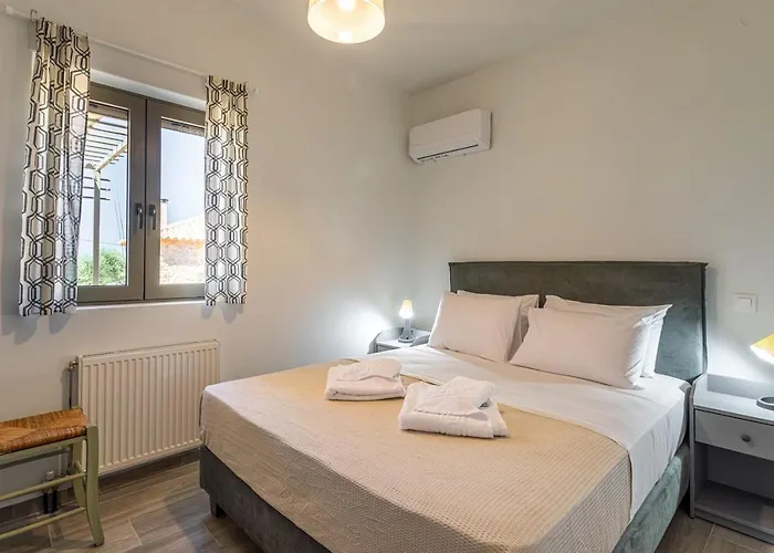 Mani Harmony Stone House Villa *