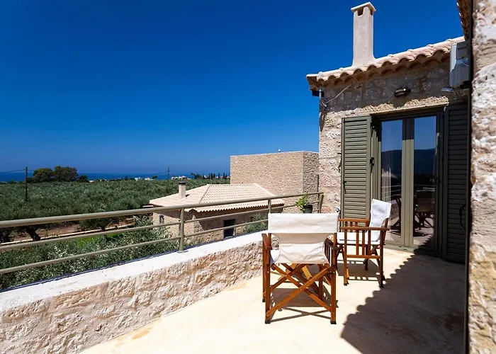 Mani Harmony Stone House *