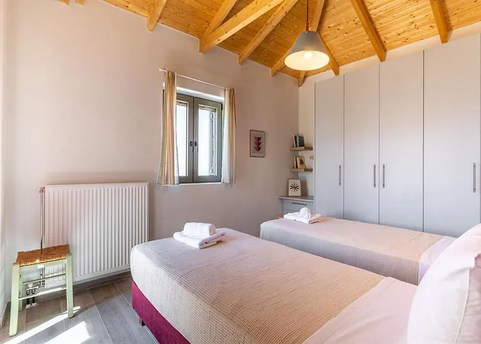 Mani Harmony Stone House Villa *